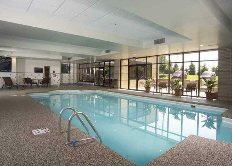 Embassy Suites Cleveland - Бічвуд Екстер'єр фото
